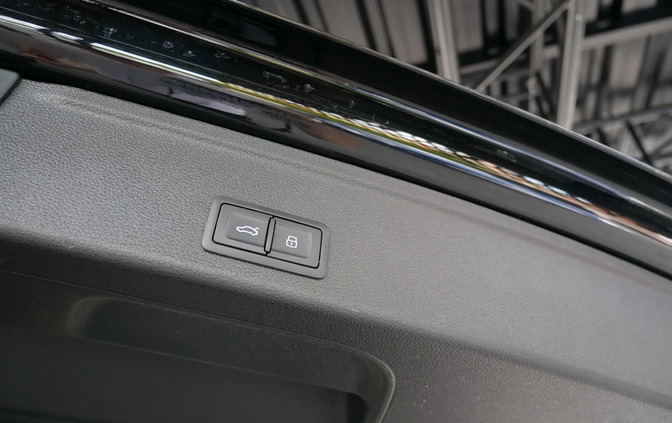 Audi A4 Allroad cena 139900 przebieg: 80000, rok produkcji 2019 z Słupsk małe 497